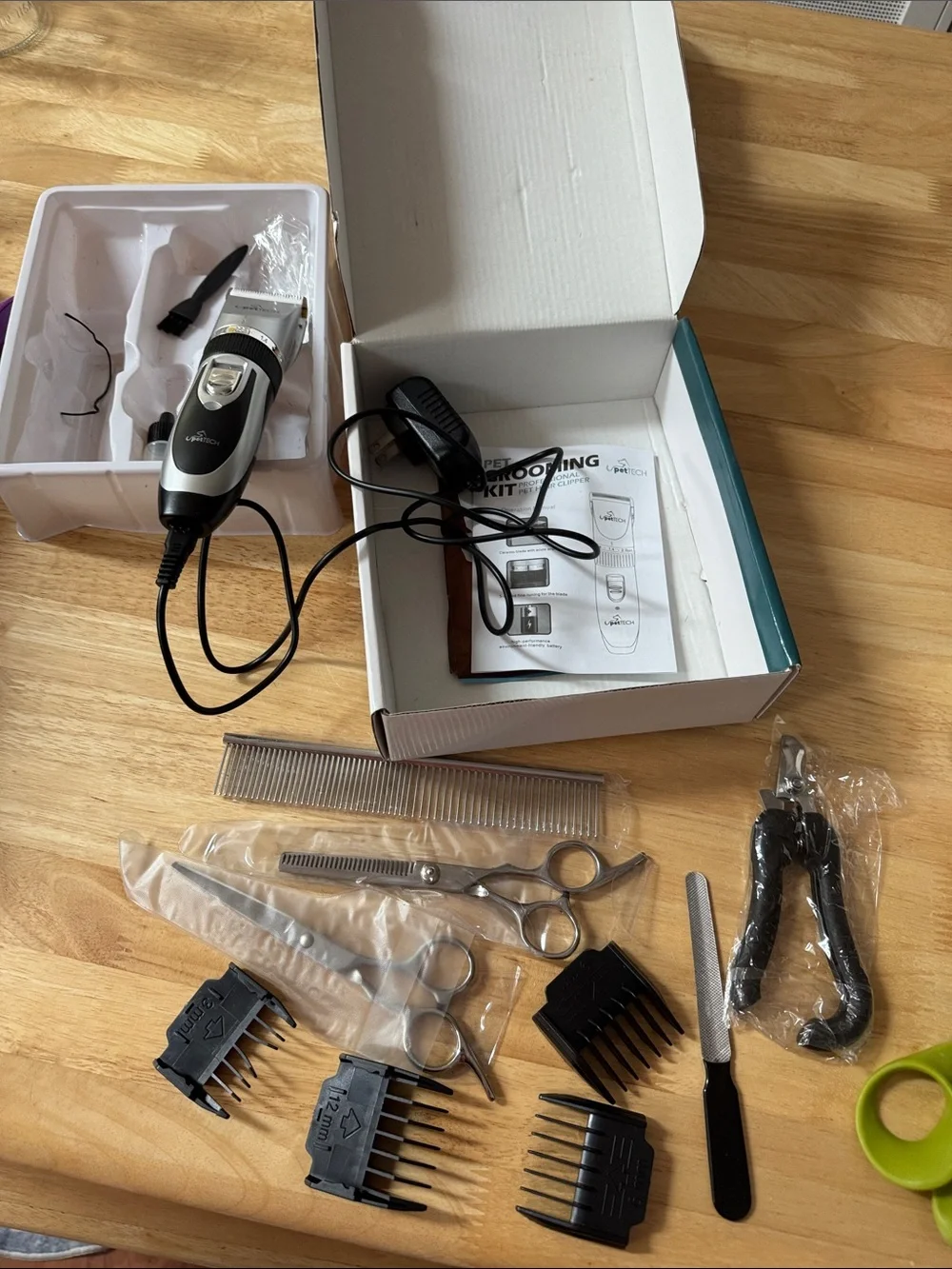 Pet Grooming Kit - light duty for thin to medium coats, Light Duty Clippers